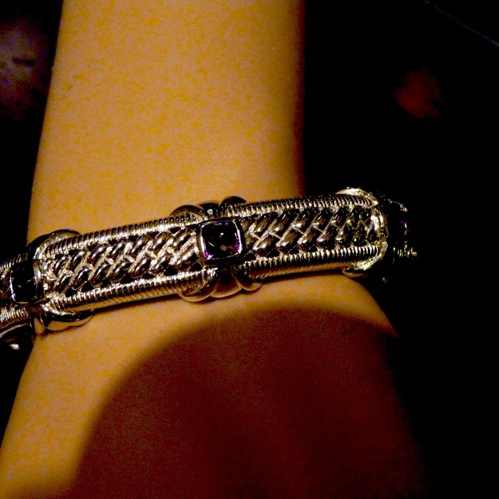 JUDITH RIPKA STERLING SILVER AMETHYST HINGED CABLE CUFF BRACELET